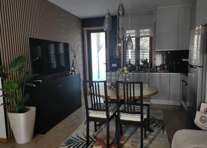 Casa Do Fontanario Em *