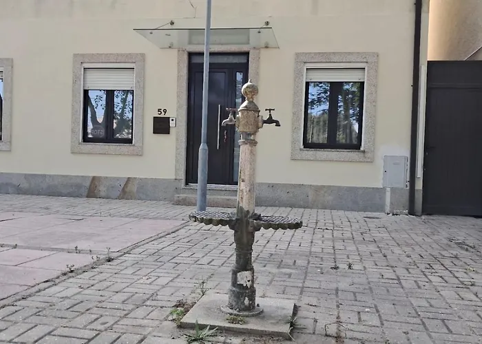 Casa Do Fontanario Em Виана-ду-Каштелу