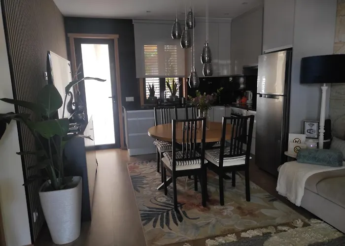 Апартаменты Casa Do Fontanario Em